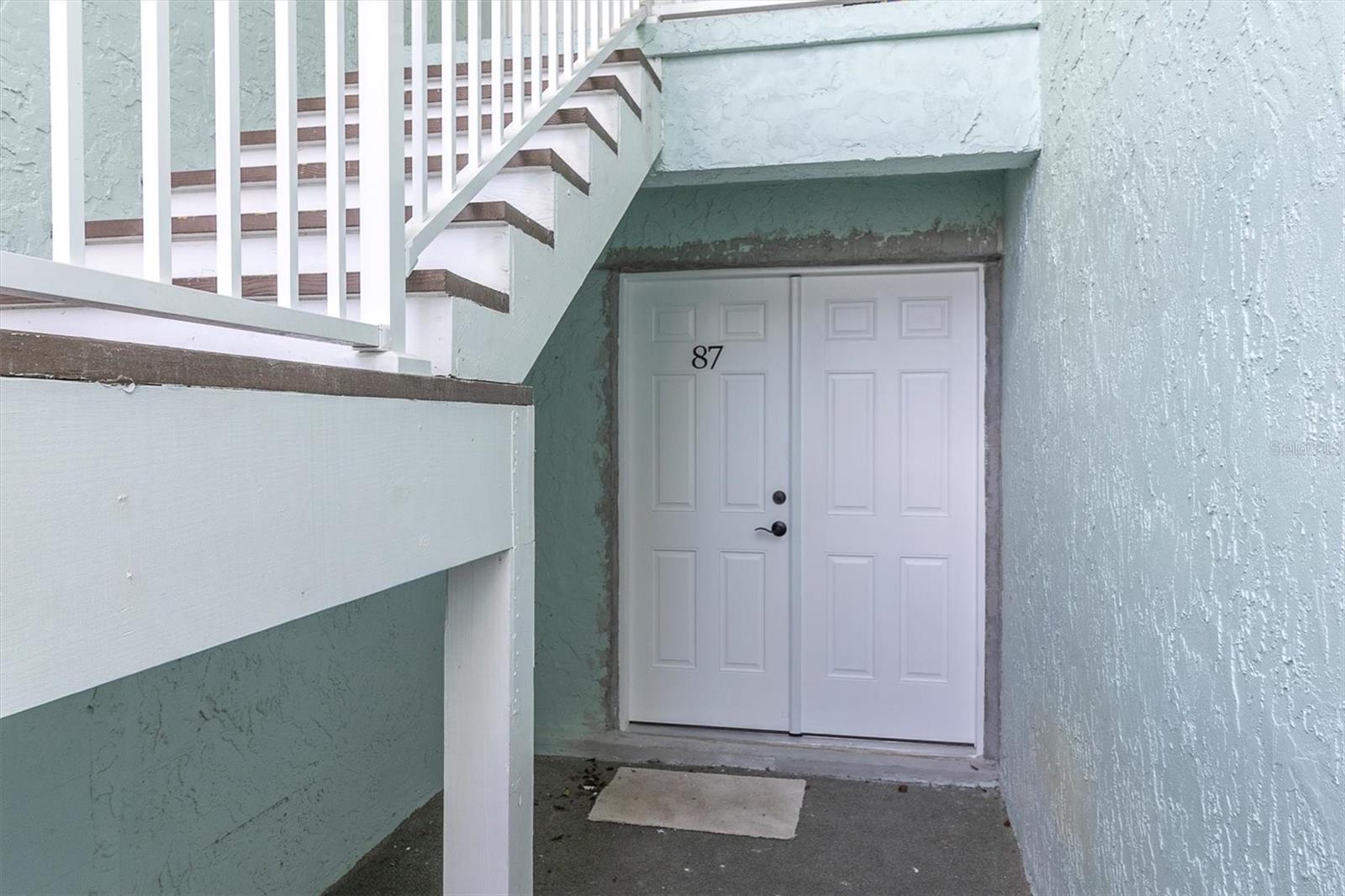 1 WINDRUSH BOULEVARD 87