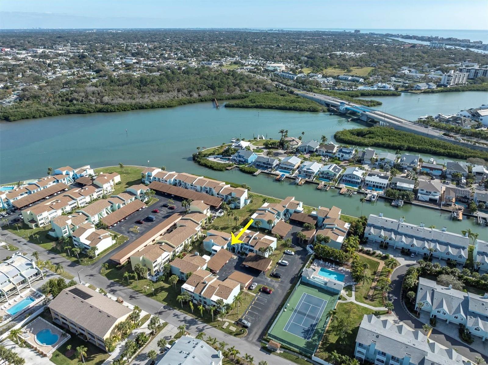 WINDRUSH COVE PH 1 CONDO - Residential