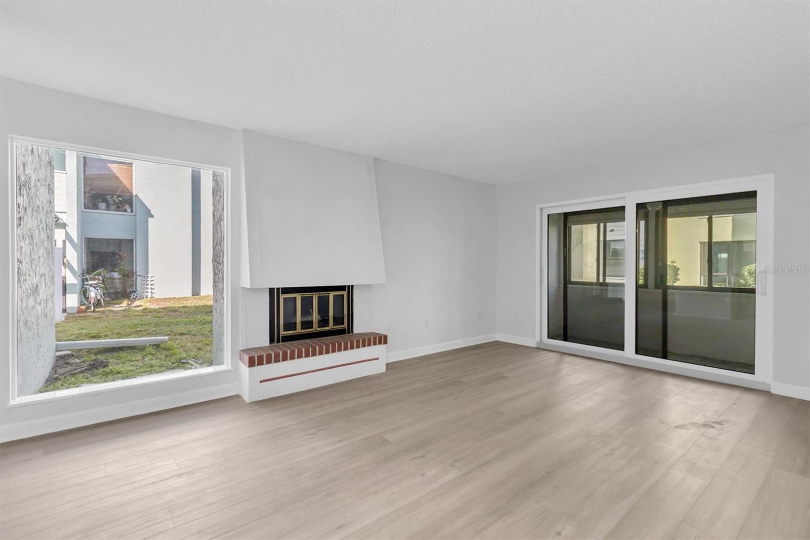 1 WINDRUSH BOULEVARD 87