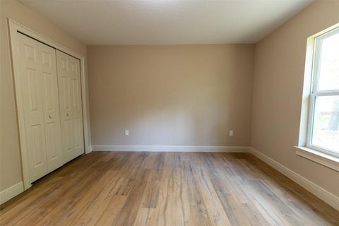 Tiny photo for 5290 NW 53rd Street, Ocala, FL 34482 (MLS # OM725050)