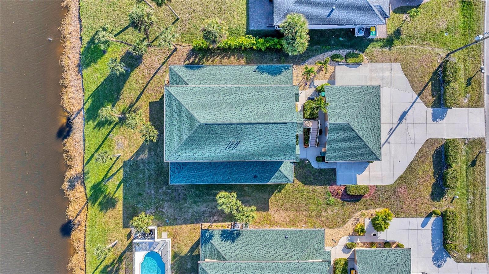 ROTONDA RIVER VILLAGE - Residential