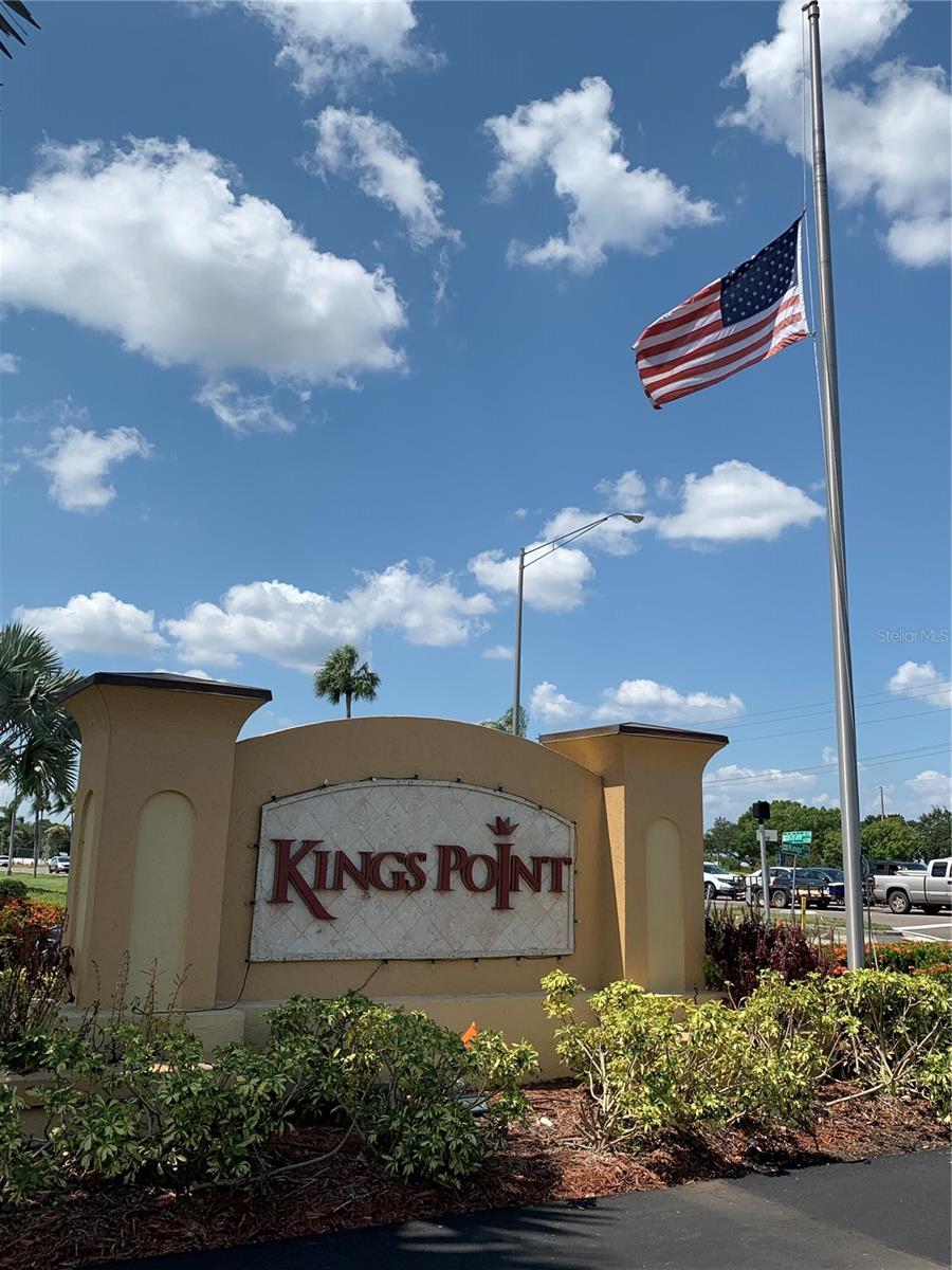 KENSINGTON CONDO - Residential