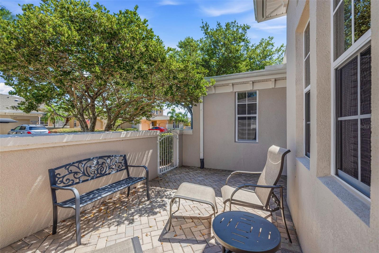 2410 KENSINGTON GREENS DRIVE 5, SUN CITY CENTER, FL, 33573 4 2410 KENSINGTON GREENS DRIVE 5