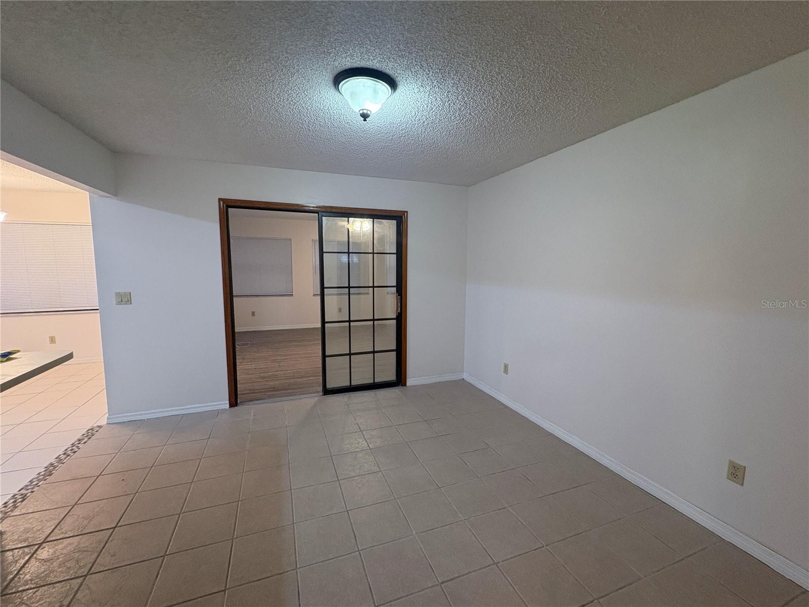 MARION OAKS - Residential Lease