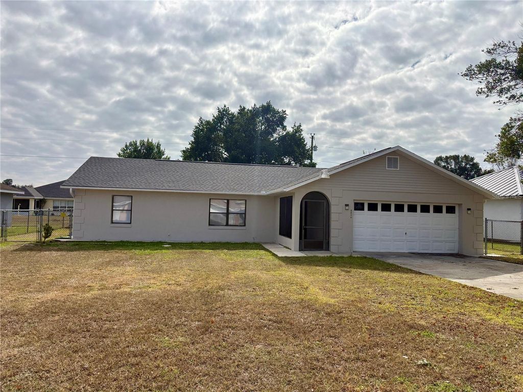 Photo of 2870 SW 143rd Place Road, Ocala, FL 34473 (MLS # OM716128)