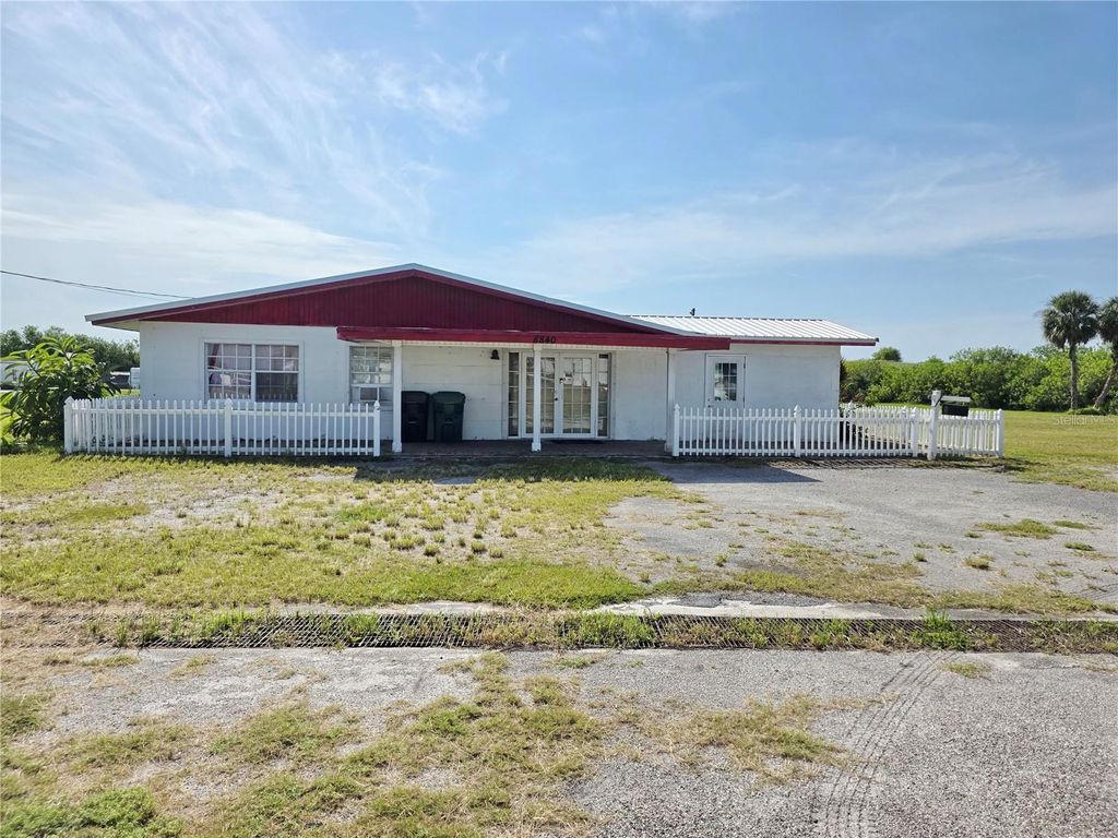 Photo of 8840 State Road 78 W, Okeechobee, FL 34974 (MLS # OK225437)