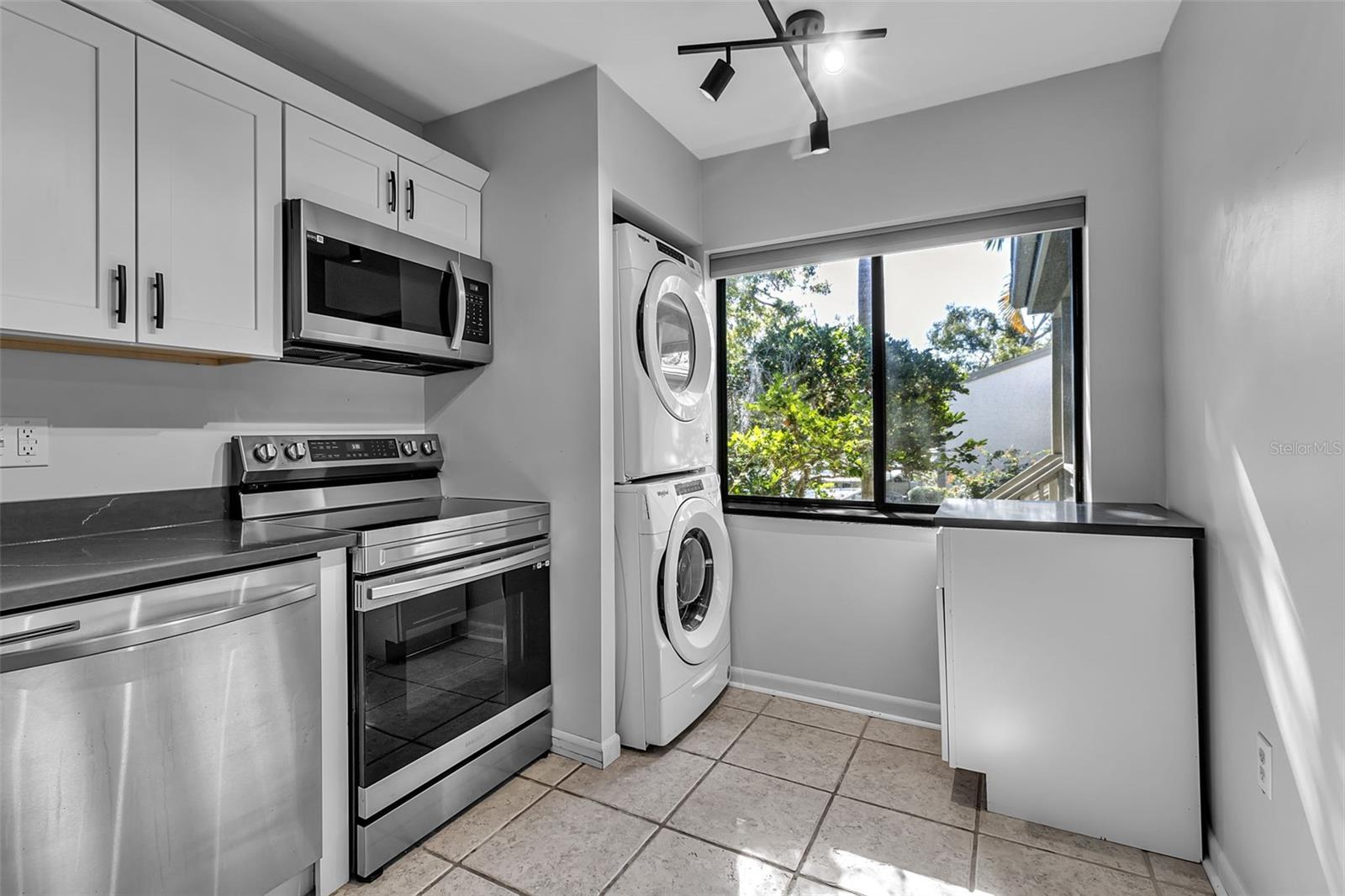 PELICAN COVE XIII - Residential