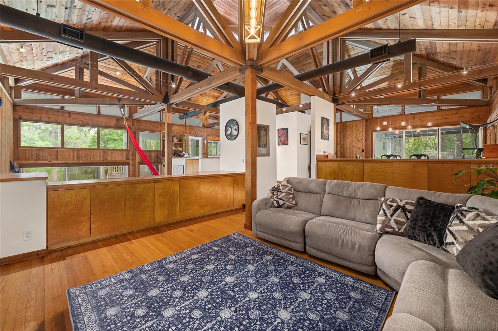 HAMMOCK THE - Residential