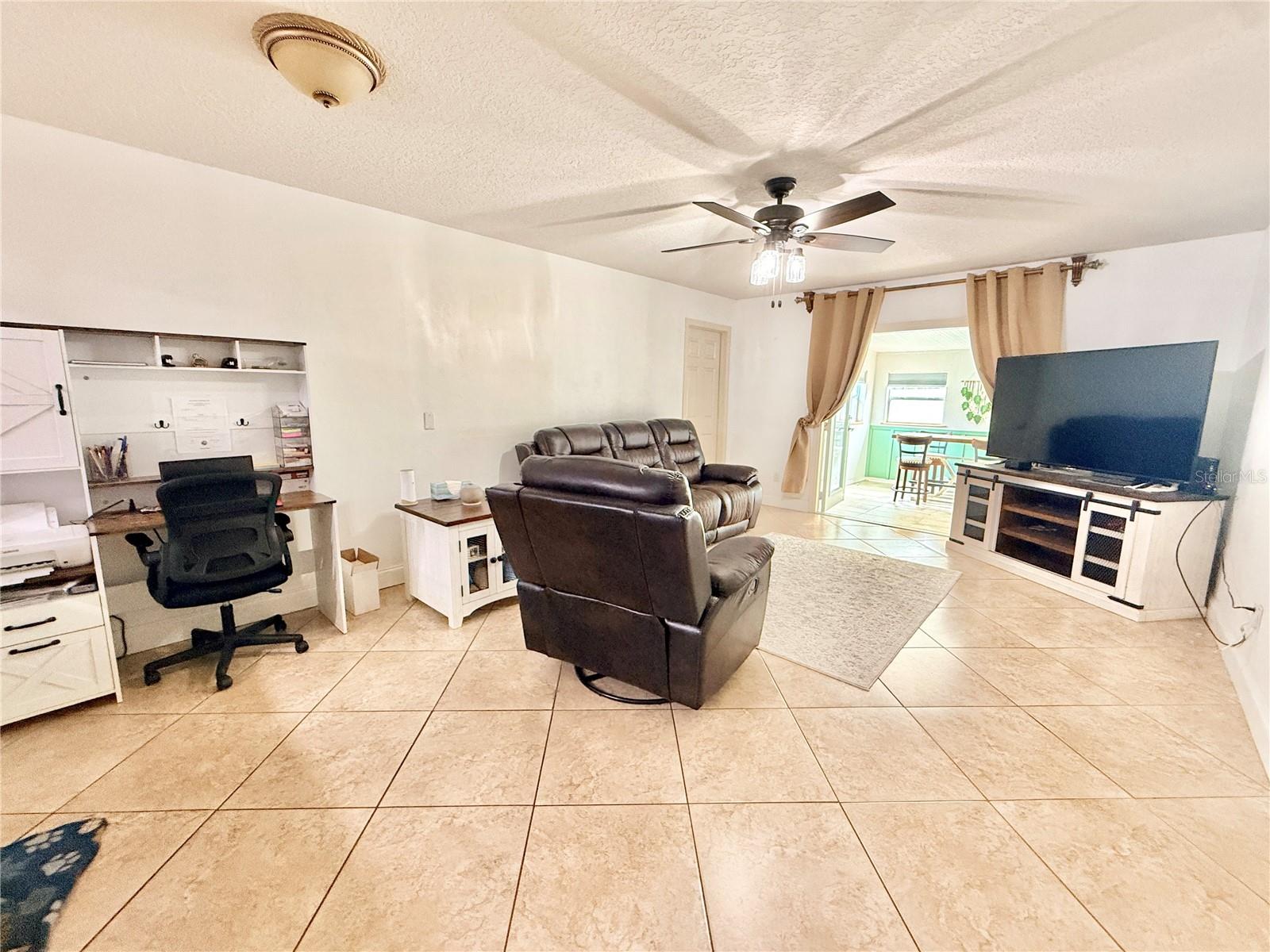 GATEWOOD UNIT 01 - Residential