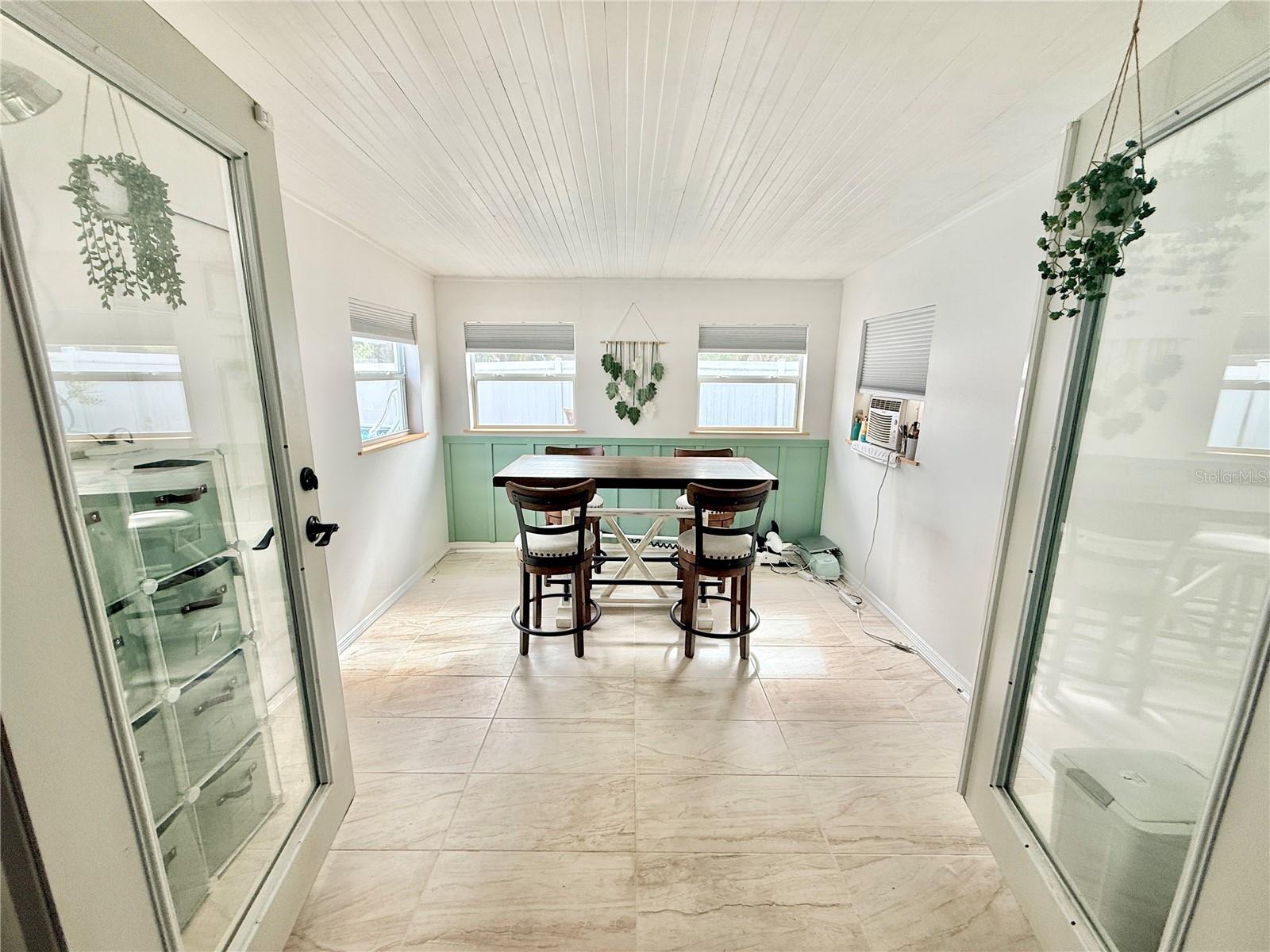 GATEWOOD UNIT 01 - Residential