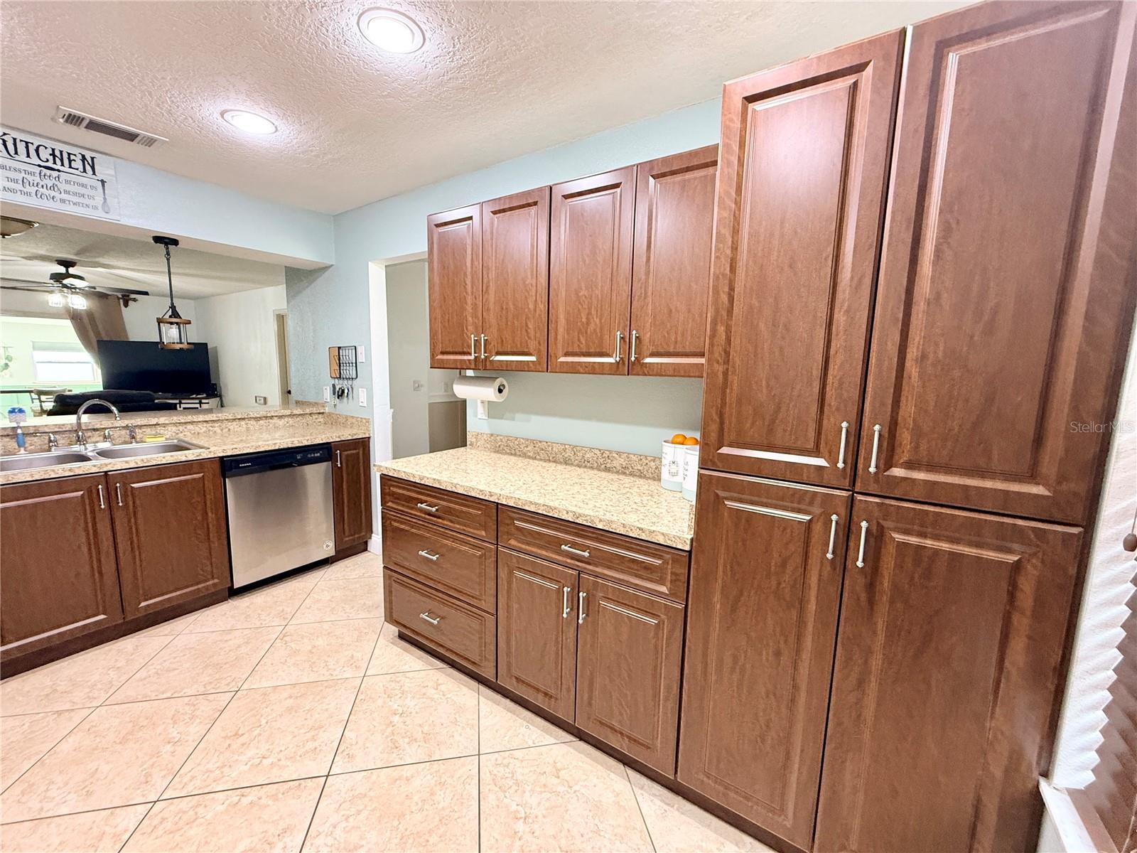 GATEWOOD UNIT 01 - Residential