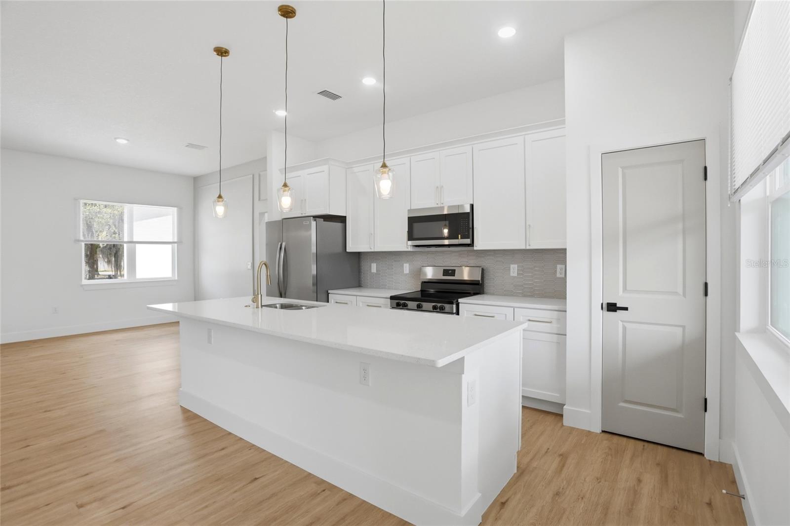 OAK TERRACE - Residential