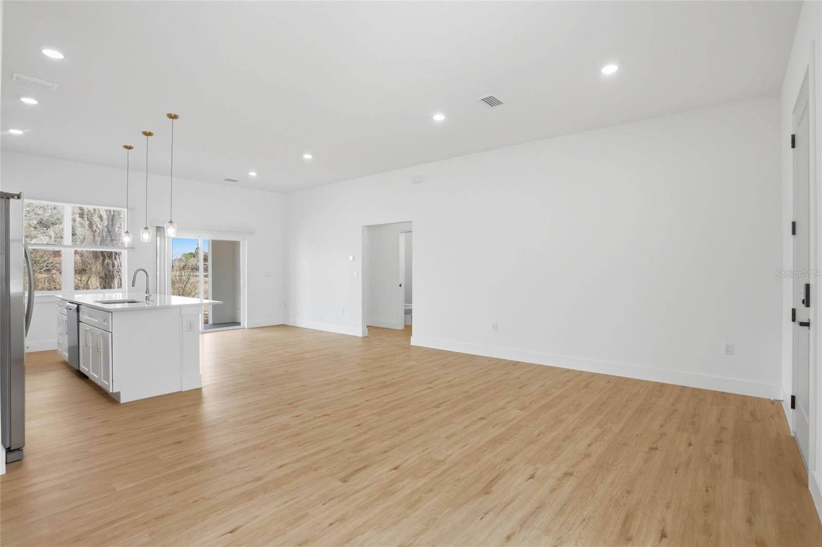 OAK TERRACE - Residential