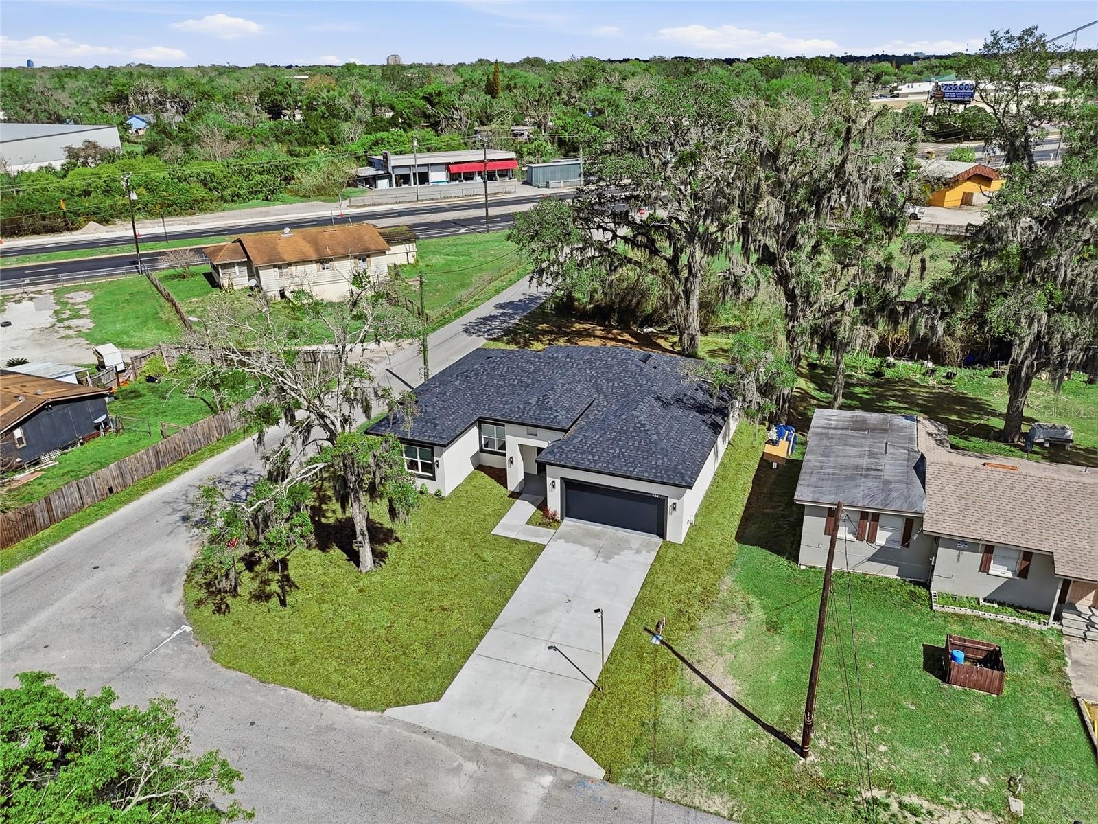 OAK TERRACE - Residential