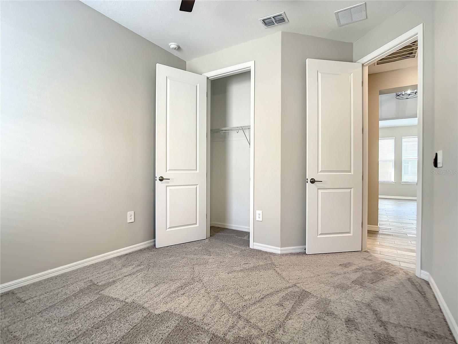 CRESTVIEW PB 71 PG 58-62 LOT 7 ORB 6098 PG 144 - Residential Lease