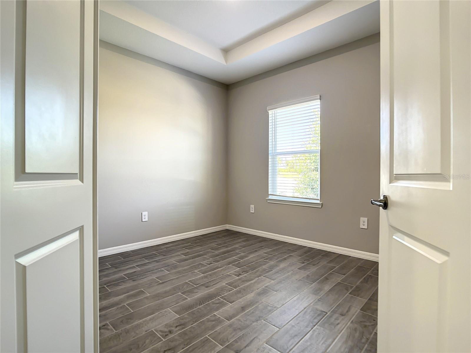 CRESTVIEW PB 71 PG 58-62 LOT 7 ORB 6098 PG 144 - Residential Lease