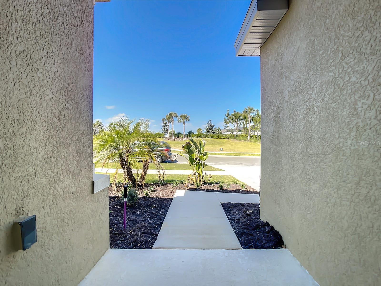 CRESTVIEW PB 71 PG 58-62 LOT 7 ORB 6098 PG 144 - Residential Lease