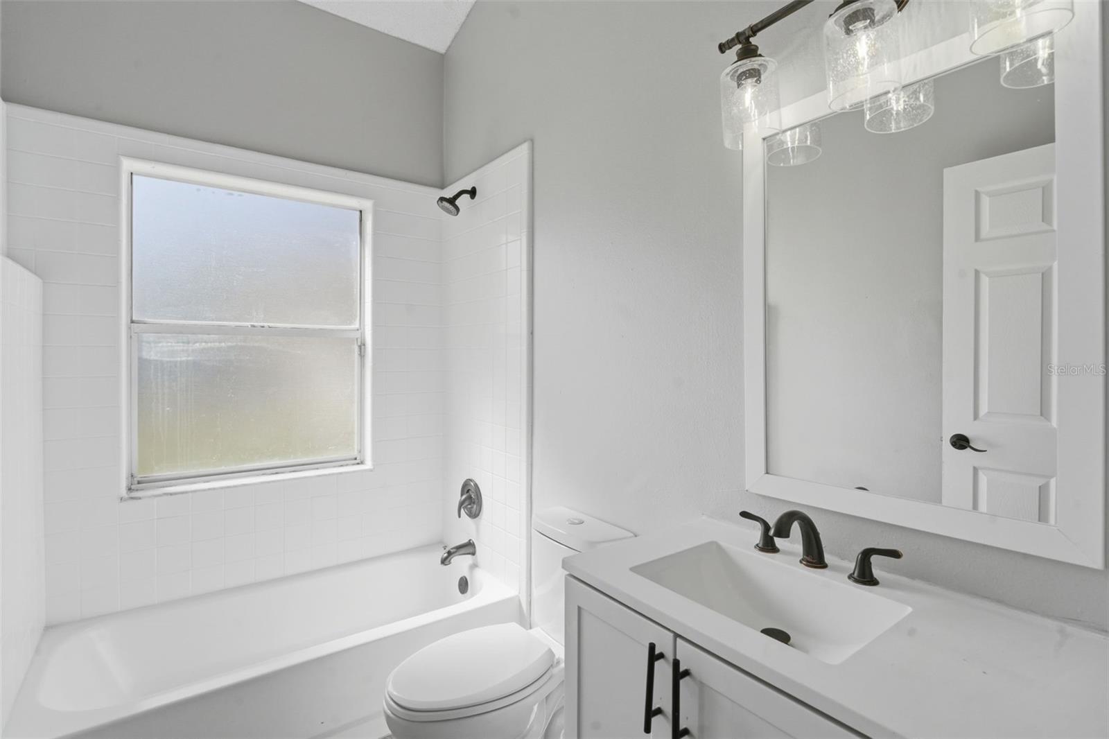 CRYSTAL COVE - Residential