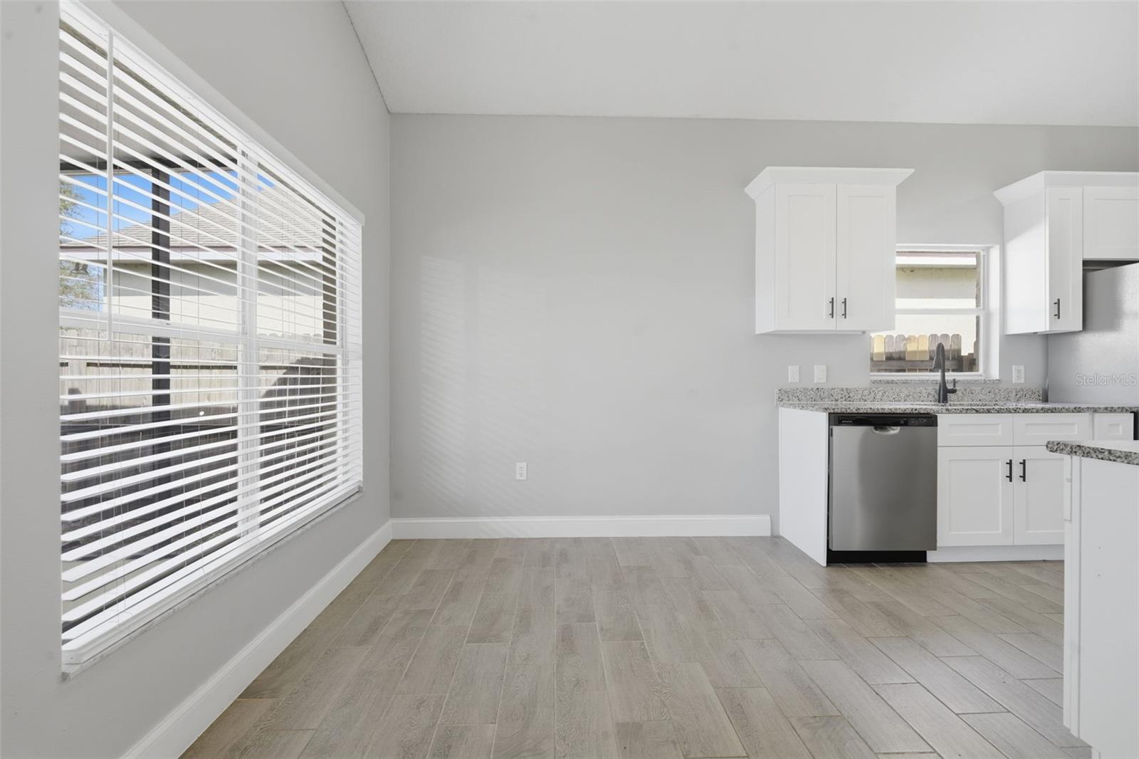 CRYSTAL COVE - Residential