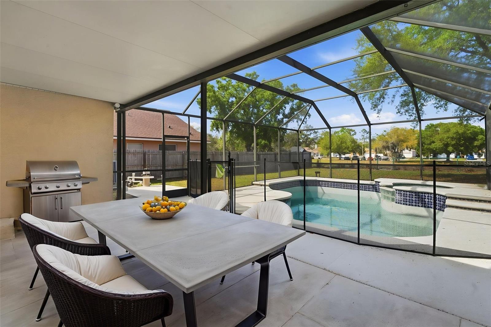 CRYSTAL COVE - Residential