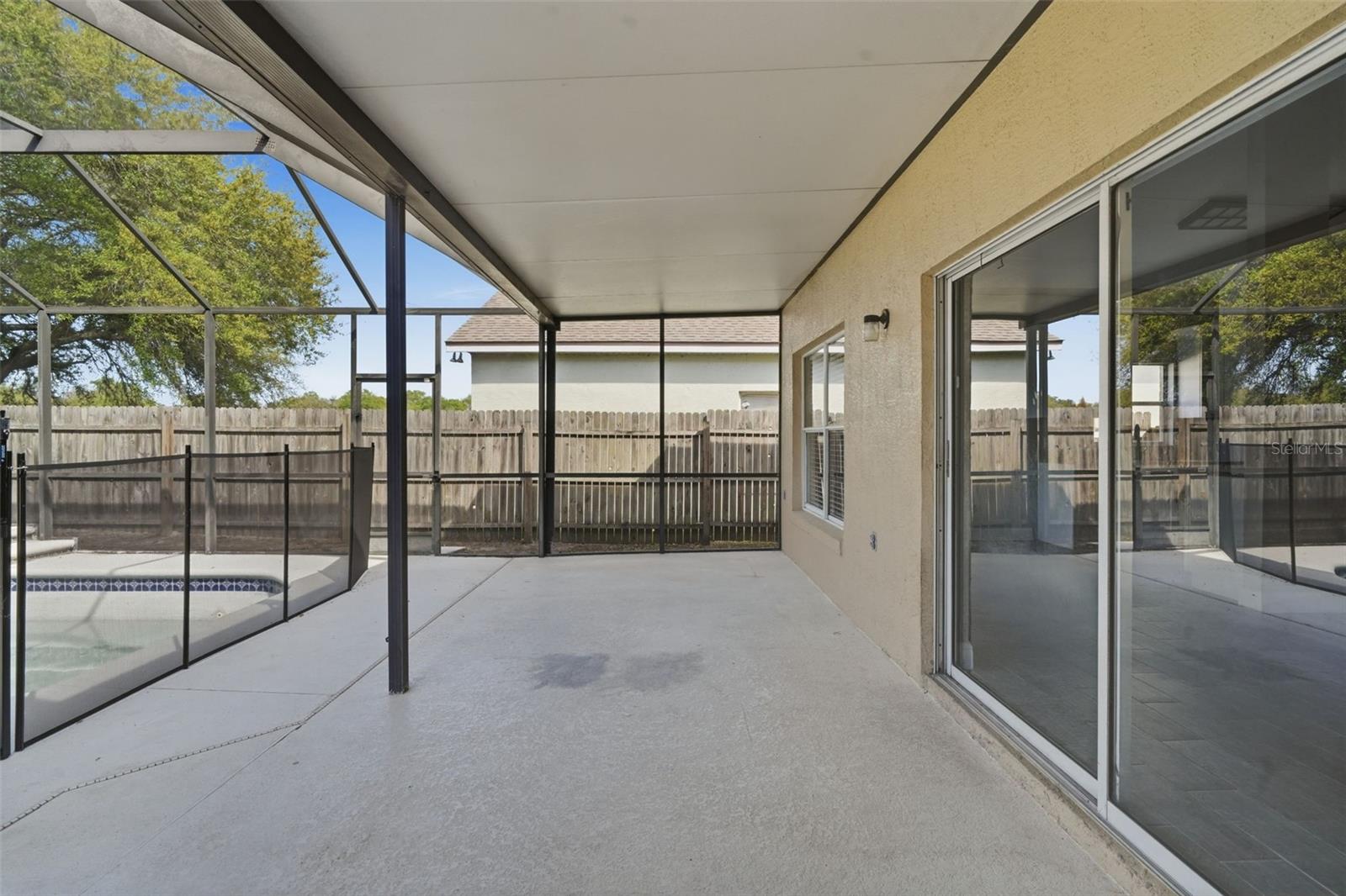 CRYSTAL COVE - Residential