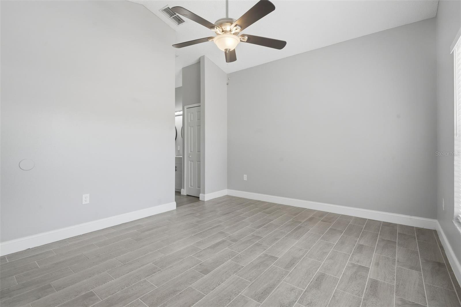 CRYSTAL COVE - Residential