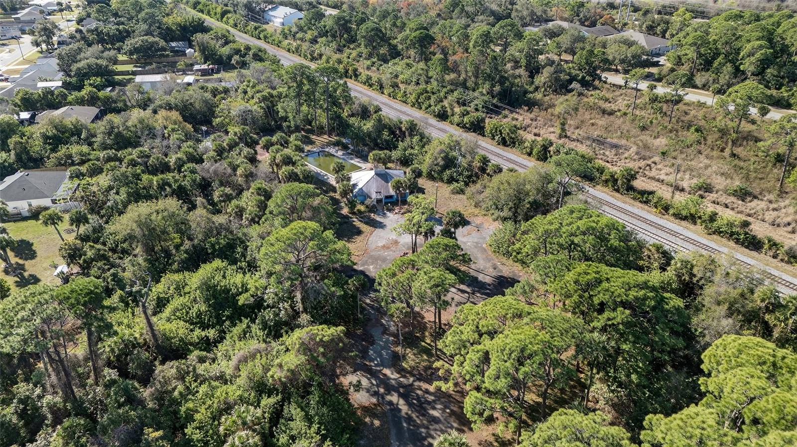 DELESPINE ON INDIAN RIVER - Land