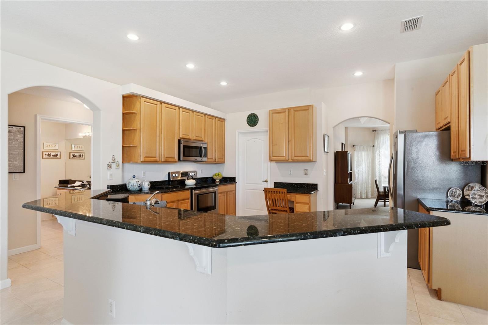 BROOKHAVEN OAKS/WESMERE - Residential