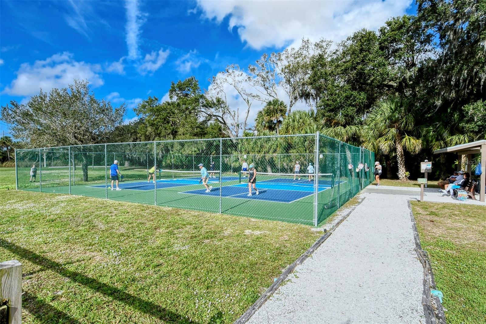 BUNKER OAKS - Residential