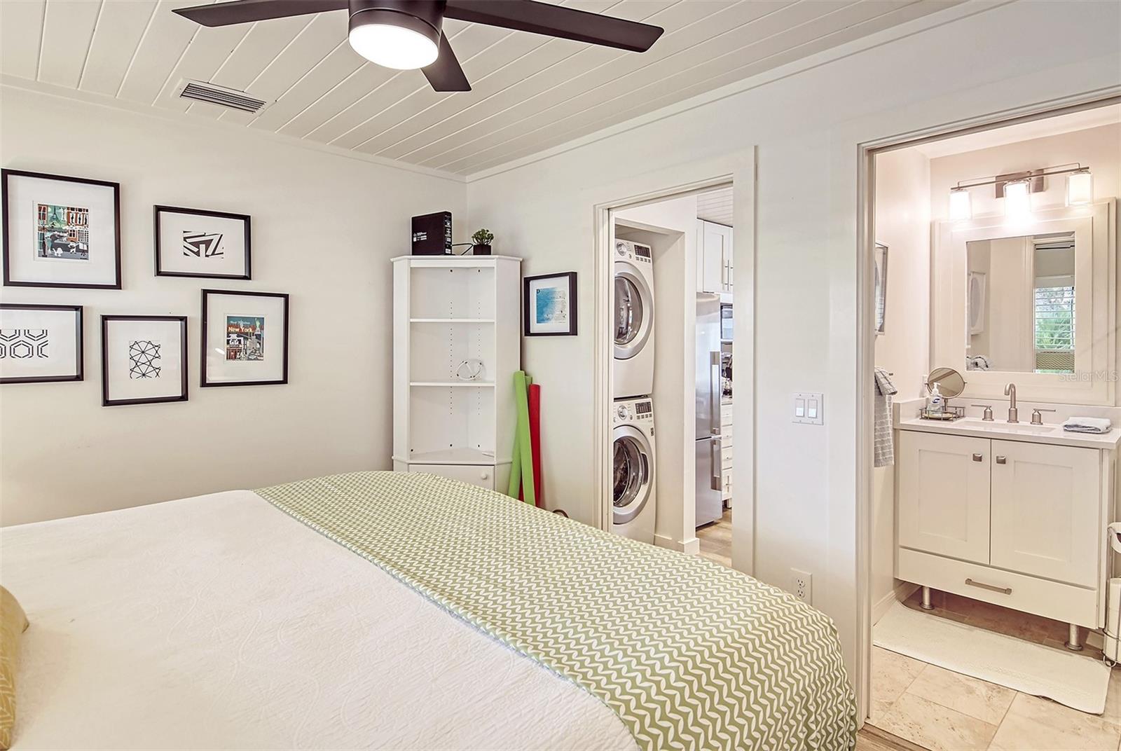 BUNKER OAKS - Residential