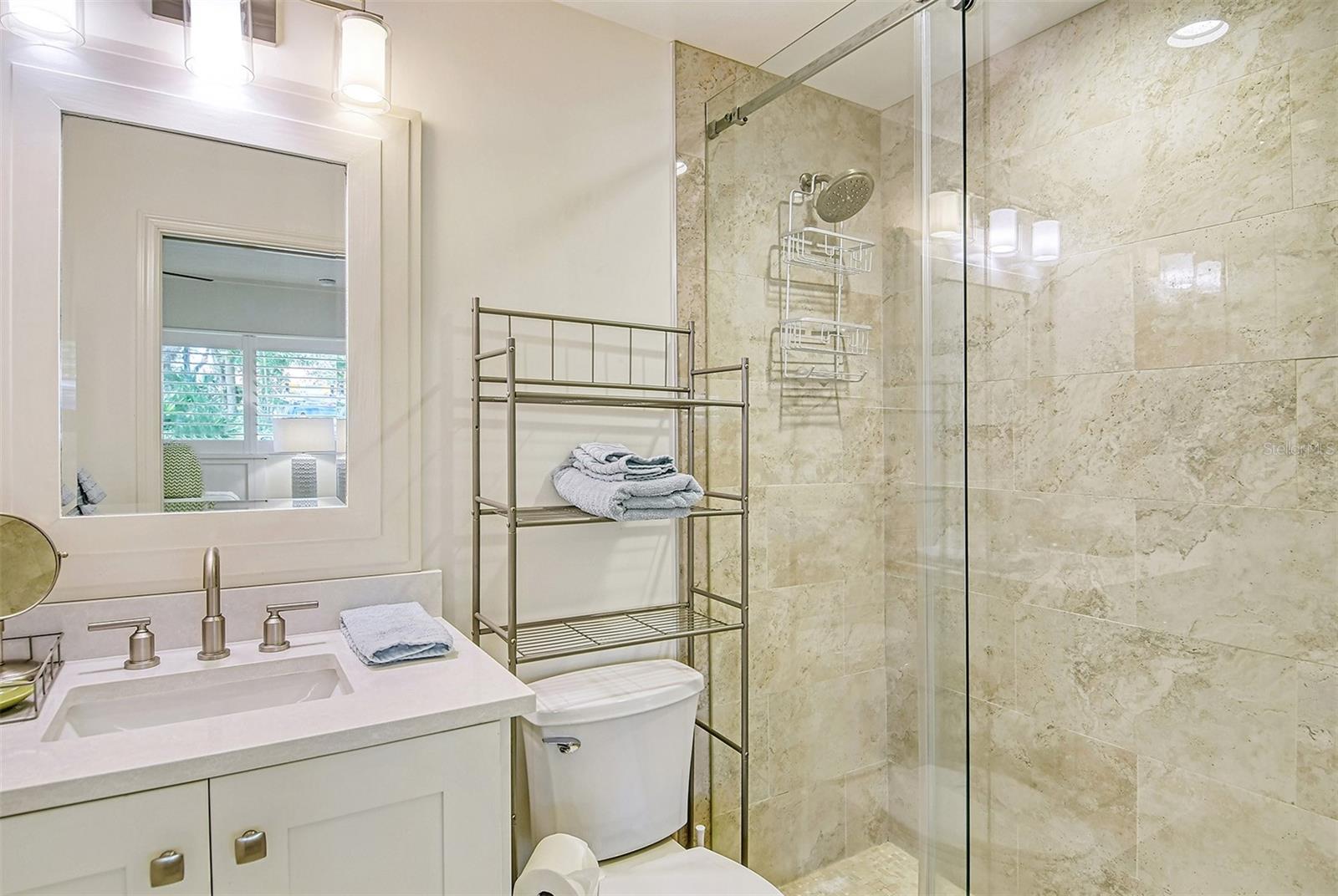 BUNKER OAKS - Residential