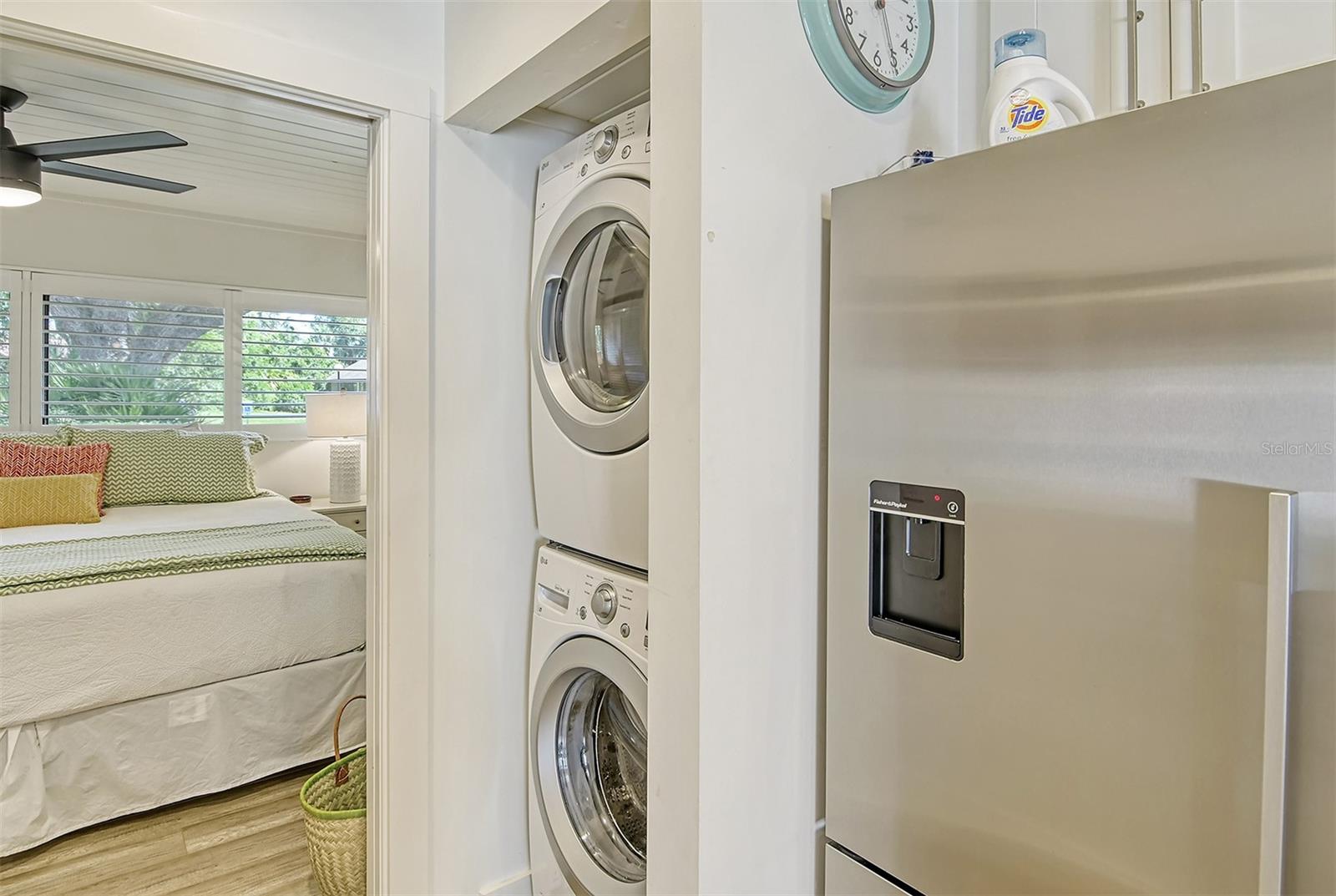 BUNKER OAKS - Residential
