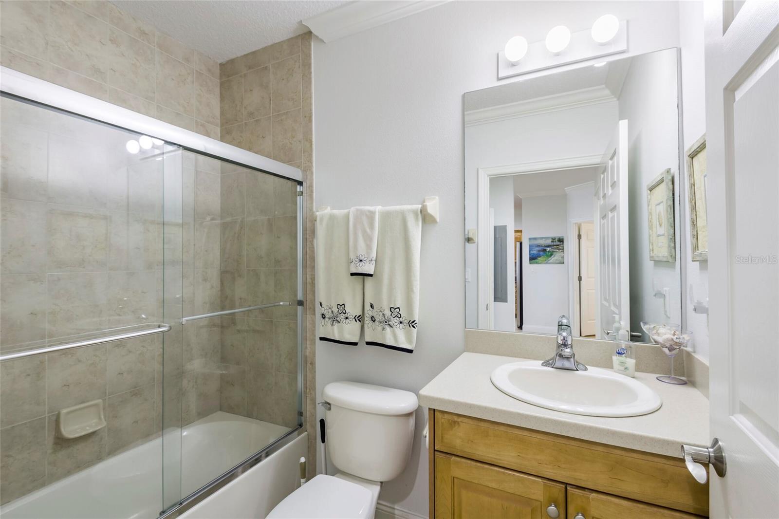 HARBORVIEW GRANDE CONDO - Residential