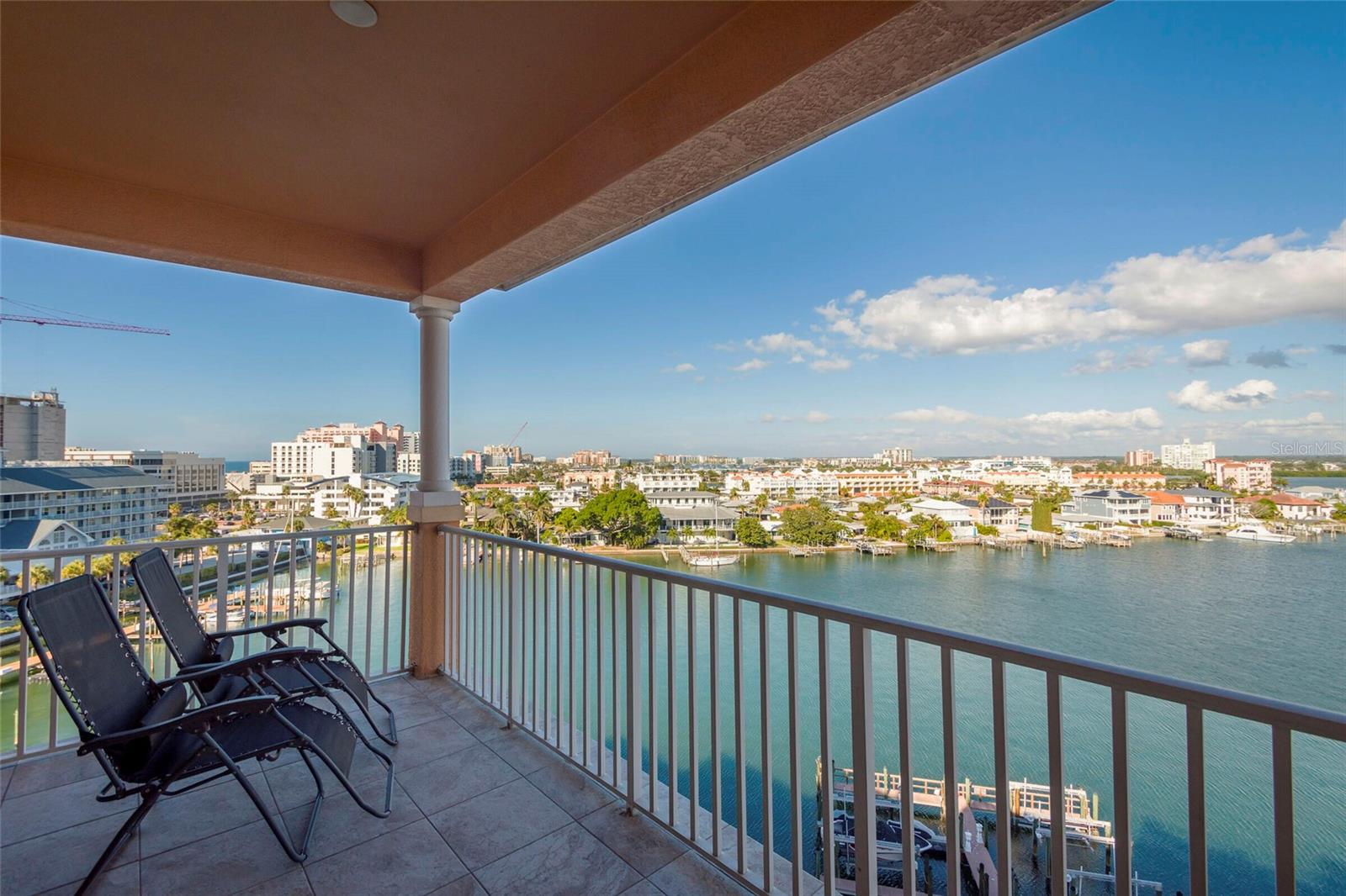 HARBORVIEW GRANDE CONDO - Residential