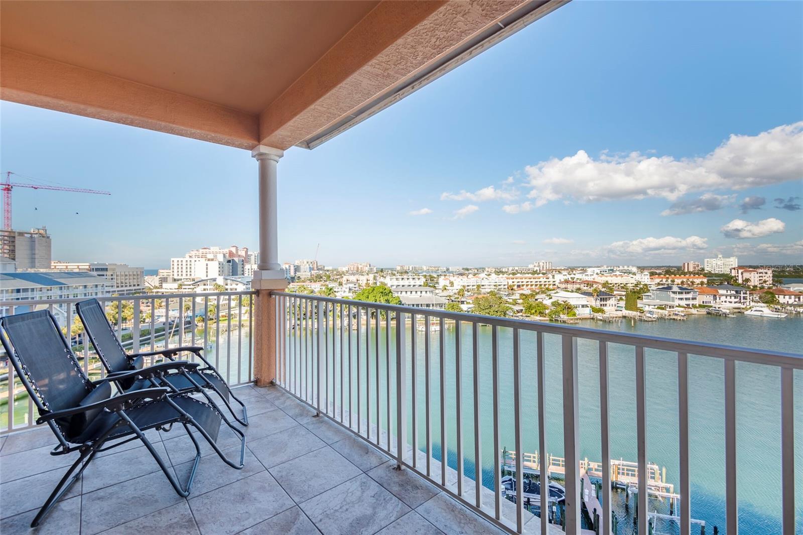 HARBORVIEW GRANDE CONDO - Residential
