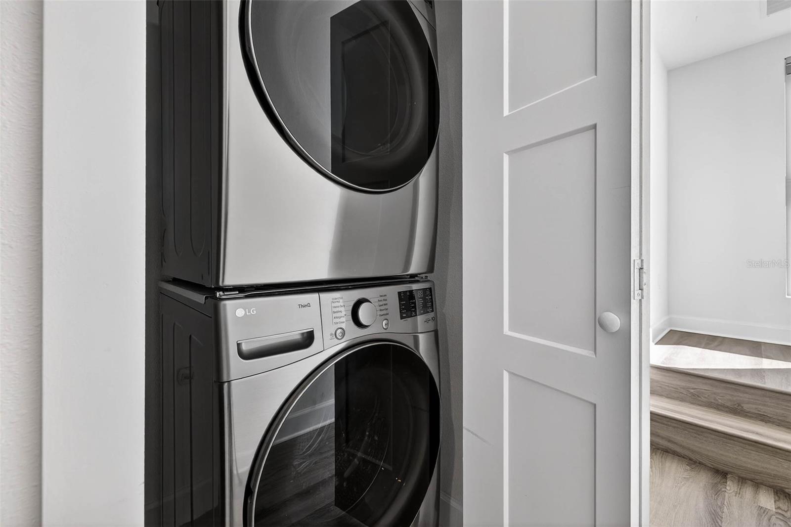 NORTH 1ST TWNHMS - Residential