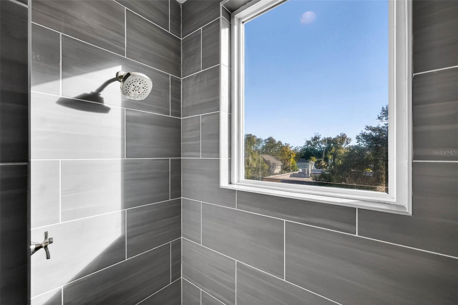 NORTH 1ST TWNHMS - Residential