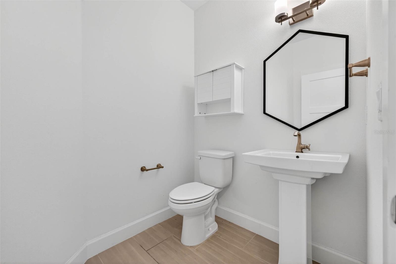 NORTH 1ST TWNHMS - Residential