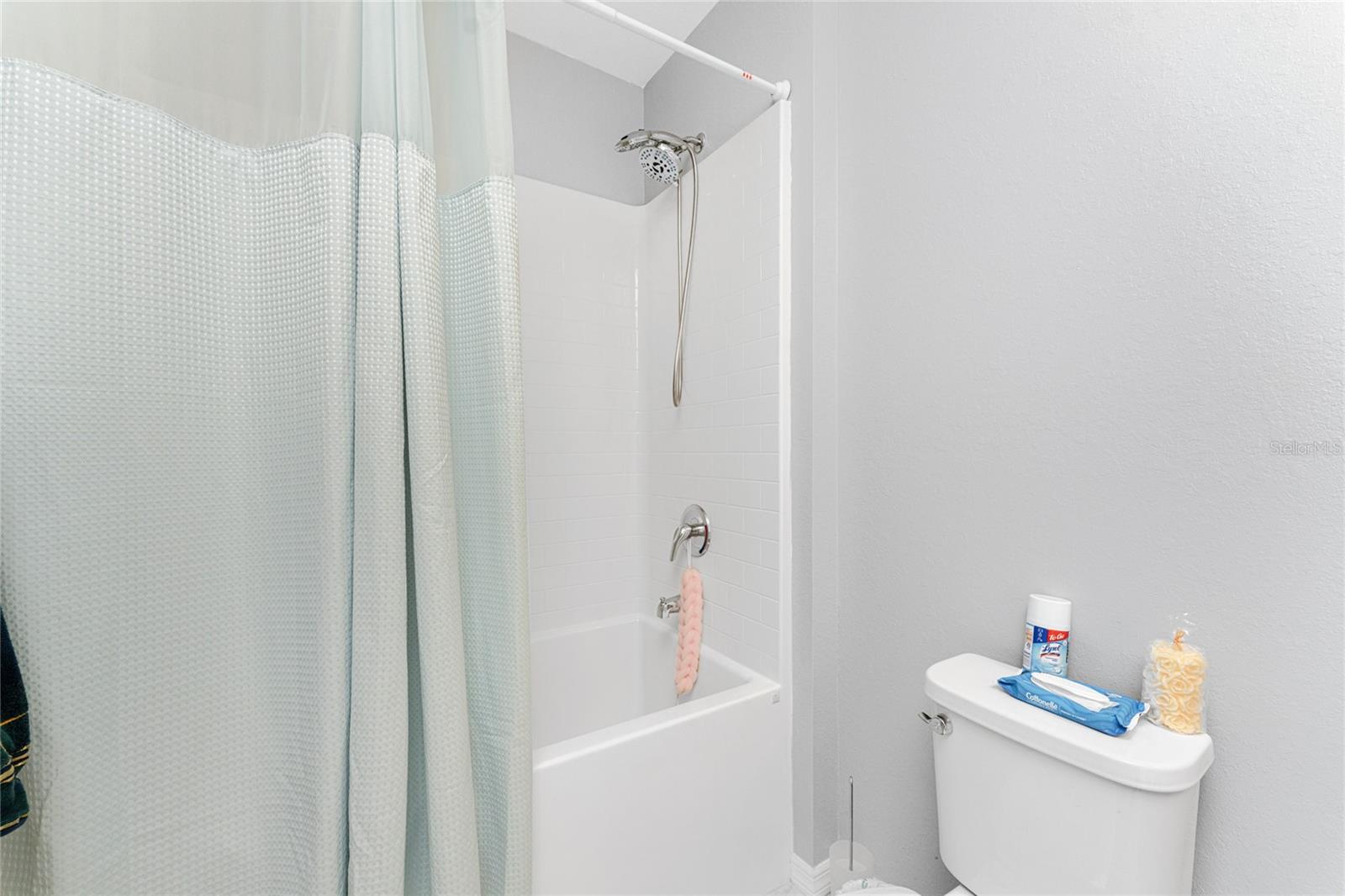 PUNTA GORDA ISLES SEC 20 - Residential