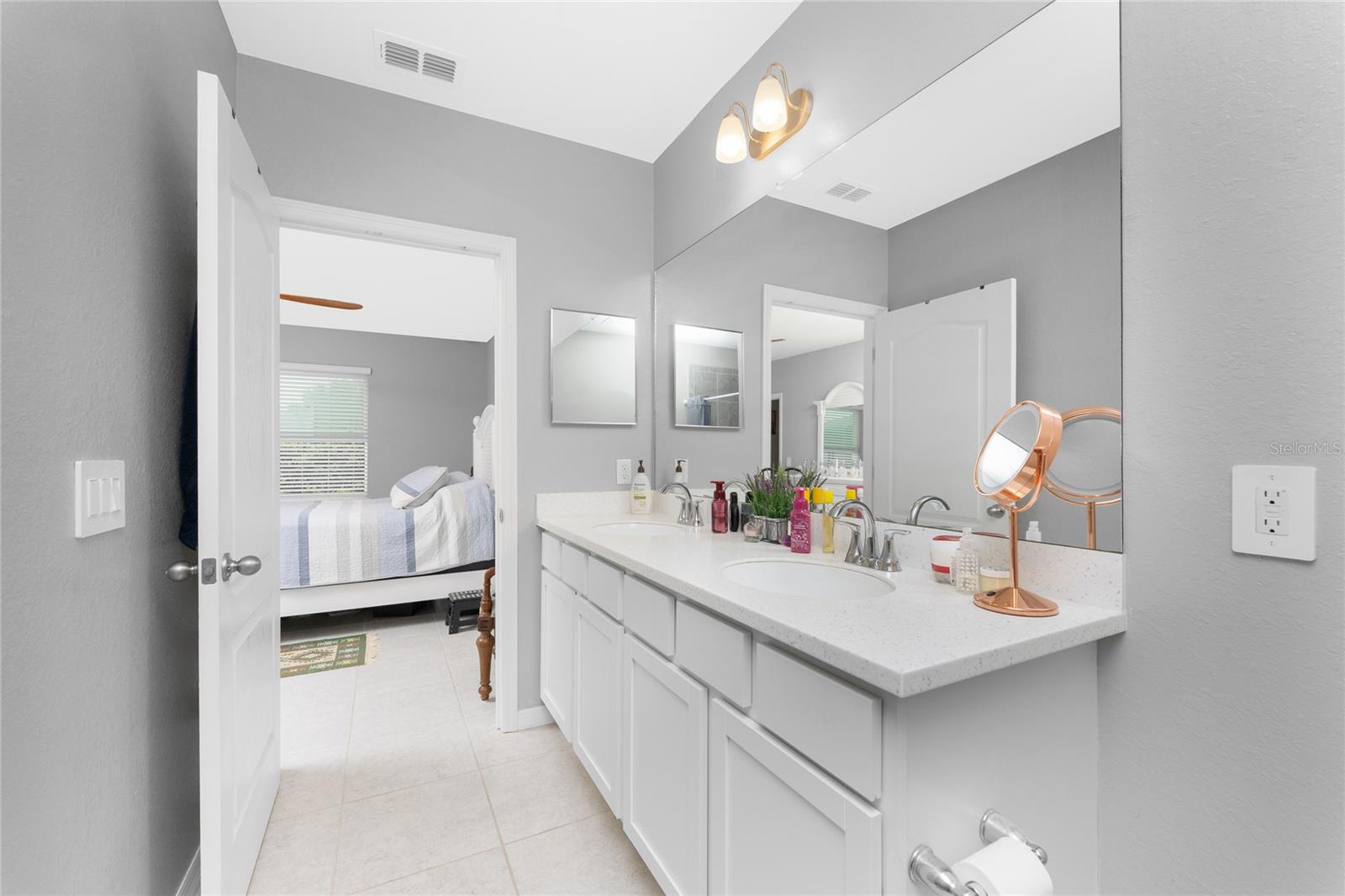 PUNTA GORDA ISLES SEC 20 - Residential