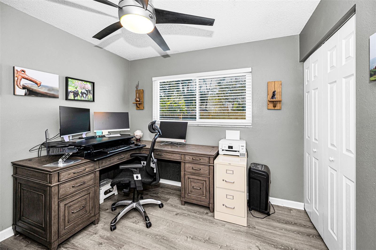 CYPRESS GREEN - Residential