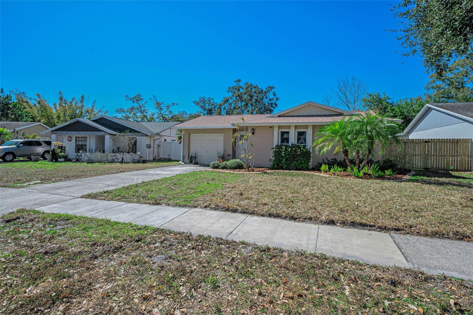 CYPRESS GREEN - Residential