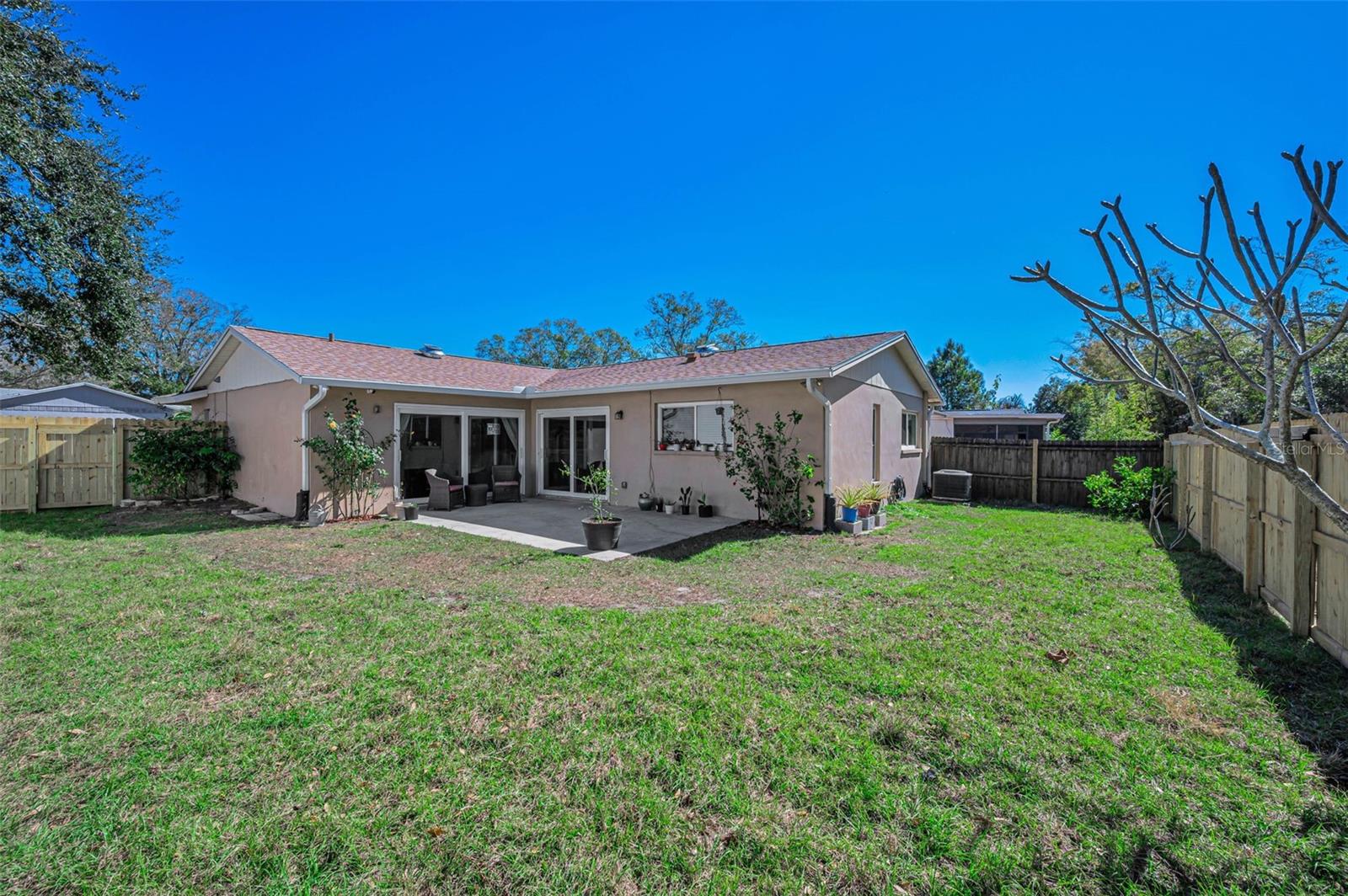 CYPRESS GREEN - Residential