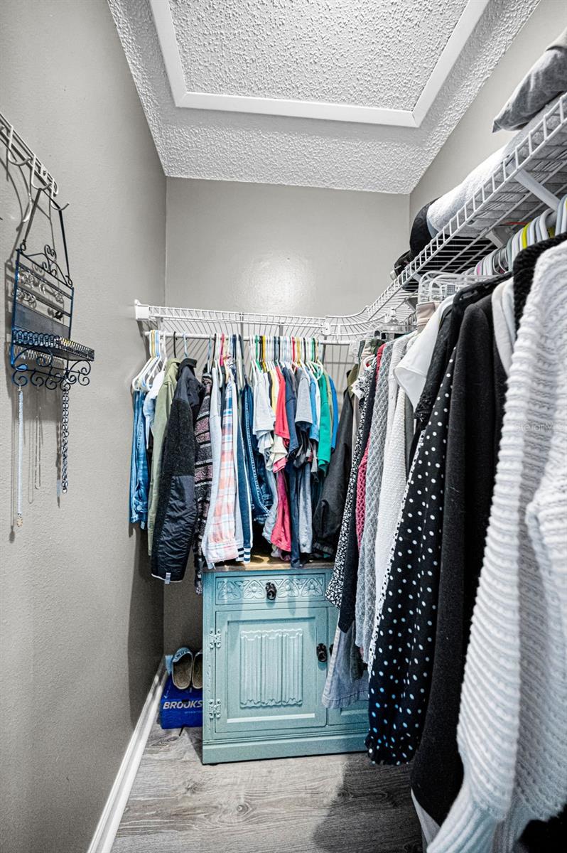 CYPRESS GREEN - Residential