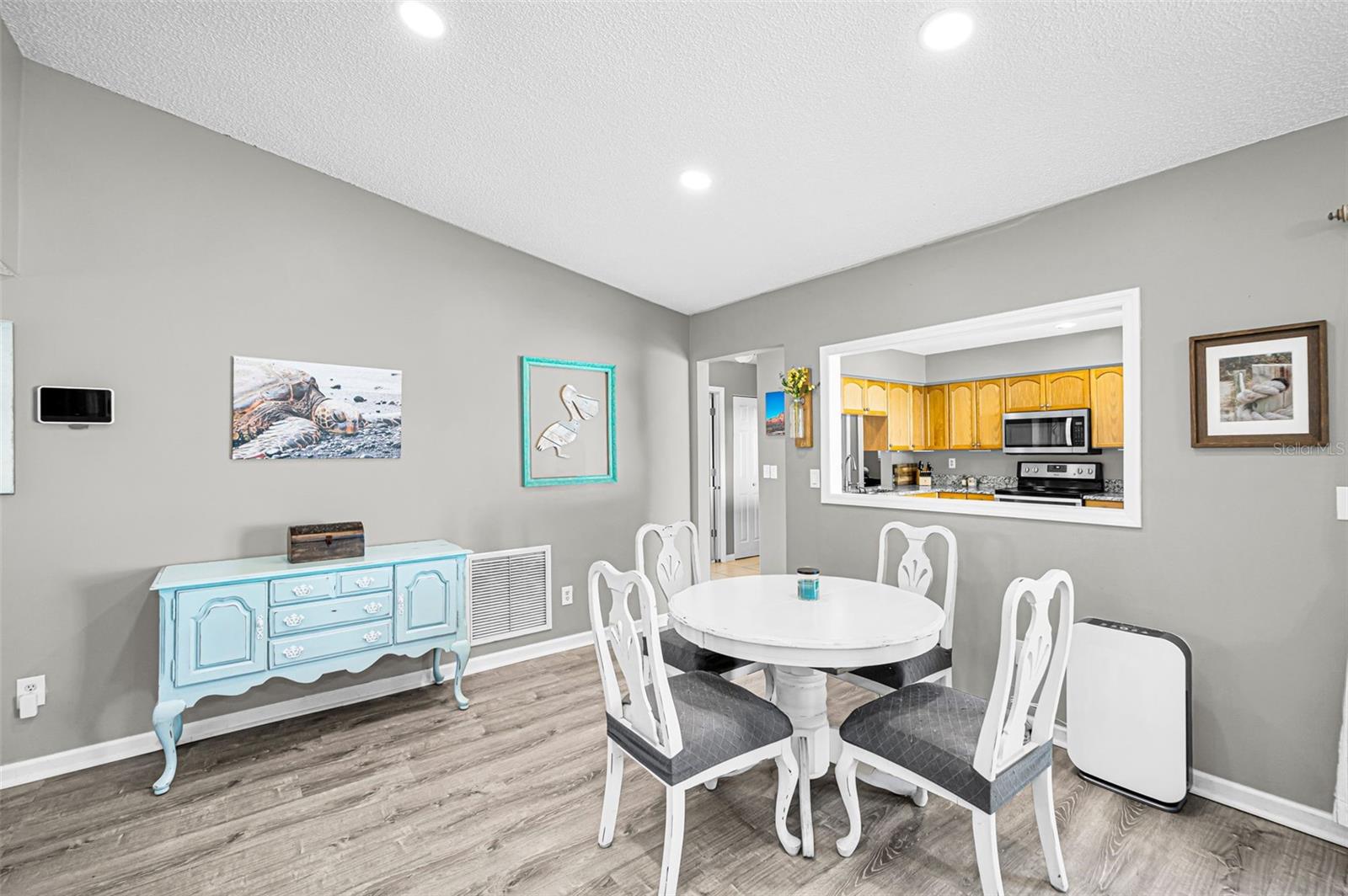 CYPRESS GREEN - Residential