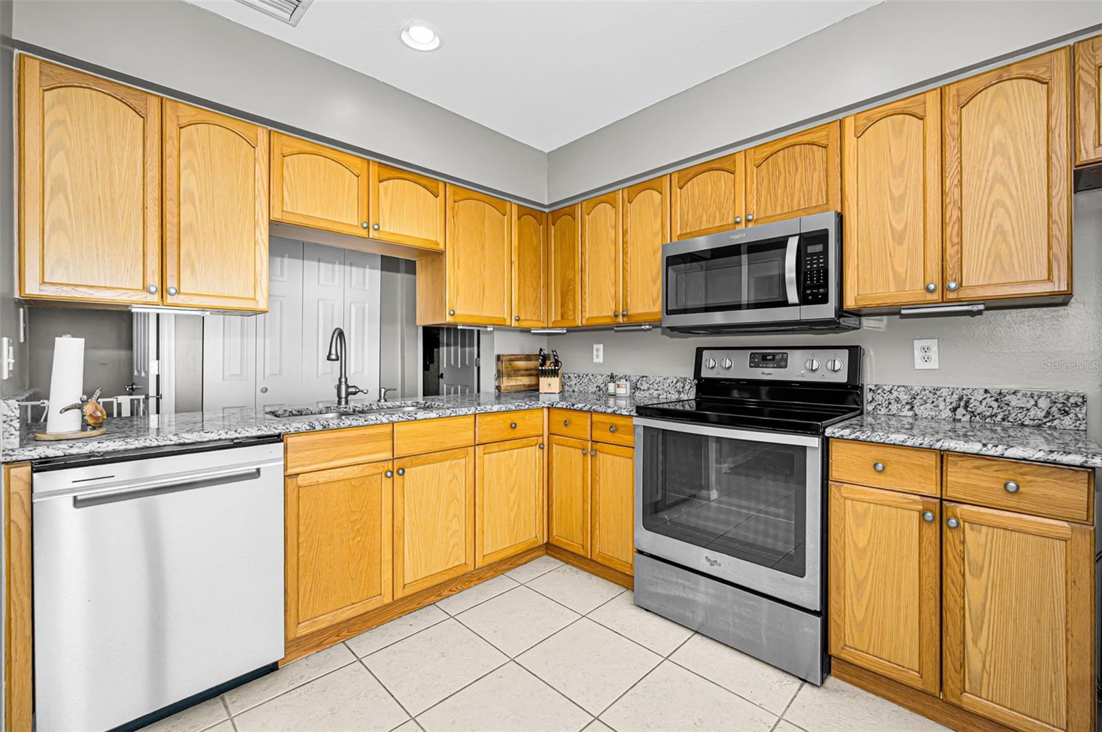 CYPRESS GREEN - Residential