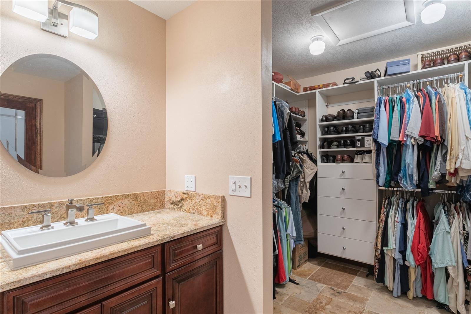 BAY PORT COLONY PH II UN I - Residential