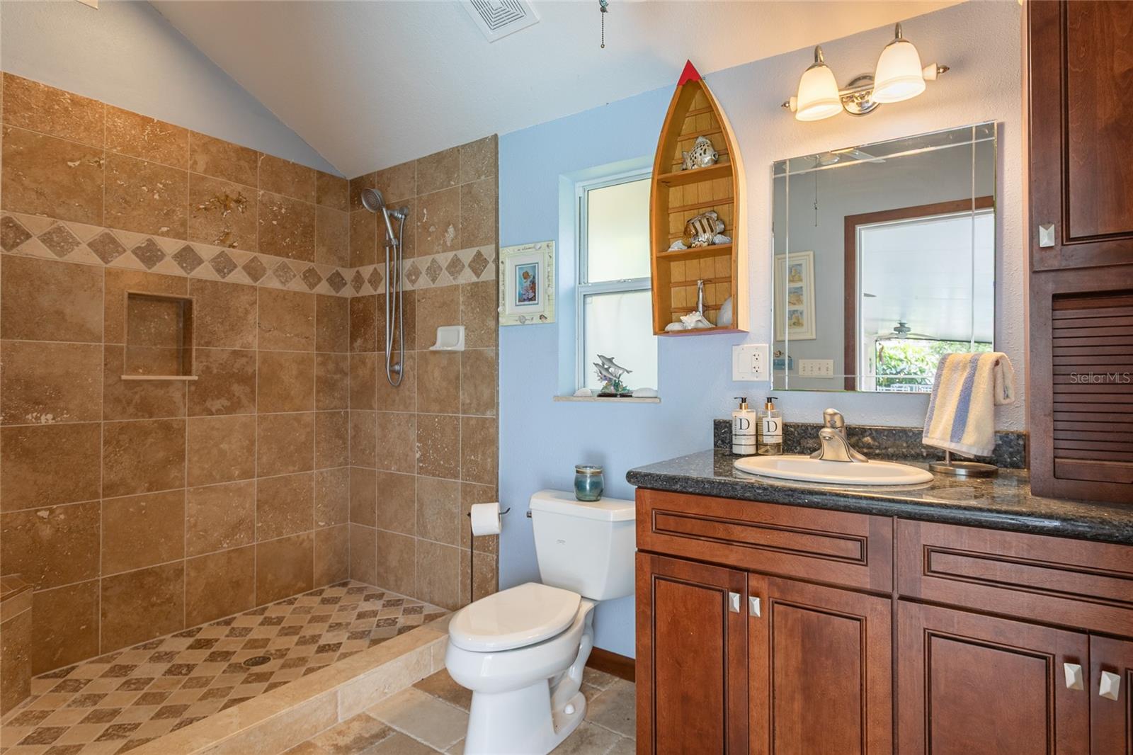 BAY PORT COLONY PH II UN I - Residential