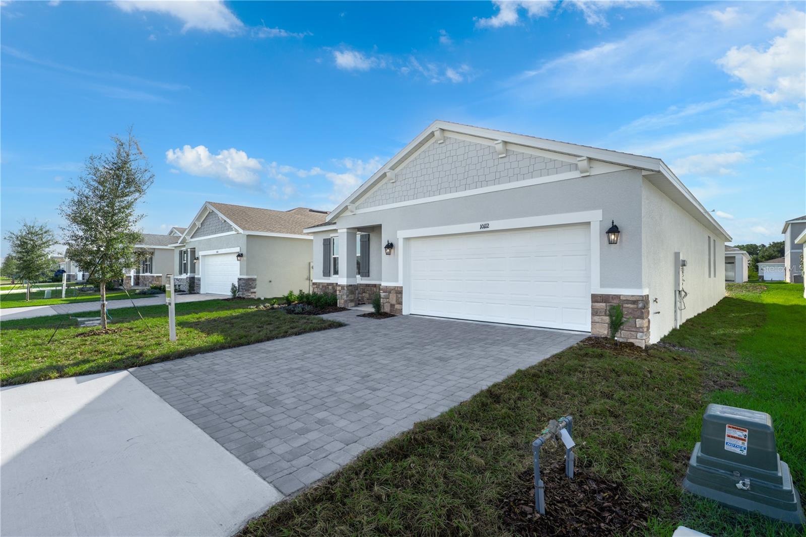 10112 HUNTINGNET WAY