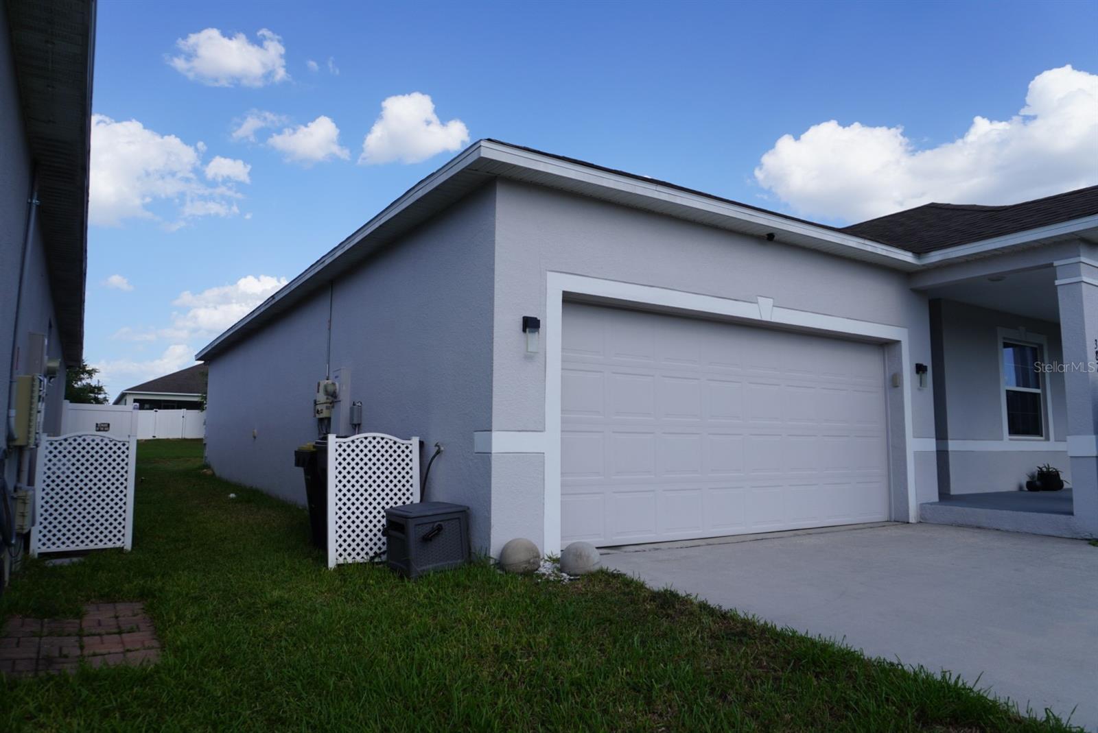 387 PINECREST LOOP